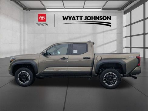 New 2026 Toyota Tacoma TRD Off-Road AWD/4WD image 2