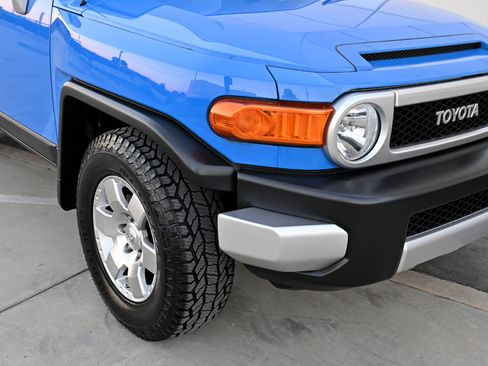 Used 2008 Toyota FJ Cruiser 2WD image 27