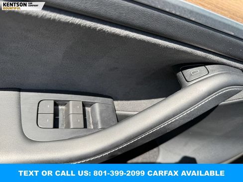 Used 2023 Tesla Model Y Long Range AWD/4WD image 16