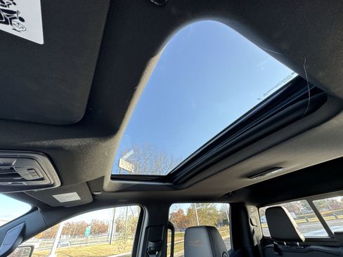 Used 2024 Chevrolet Silverado 1500 High Country w/ High Country Premium Package image 22