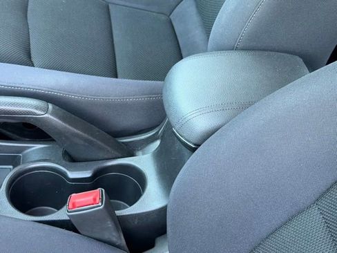 Certified 2014 Chevrolet Cruze LT FWD image 31