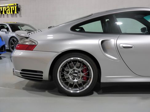 Used 2002 Porsche 911 Turbo AWD/4WD image 27
