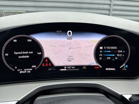 Certified 2024 Porsche Panamera image 18