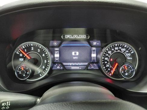 Used 2023 RAM 1500 Big Horn image 29