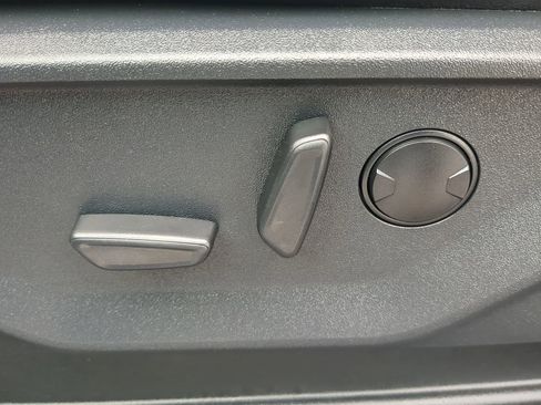 Certified 2025 Ford F150 Lariat w/ Equipment Group 501A Mid AWD/4WD image 29