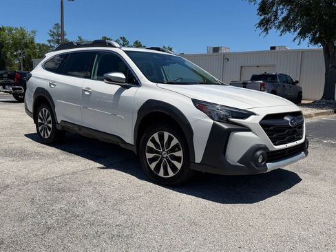 Used 2023 Subaru Outback Touring XT AWD/4WD image 10