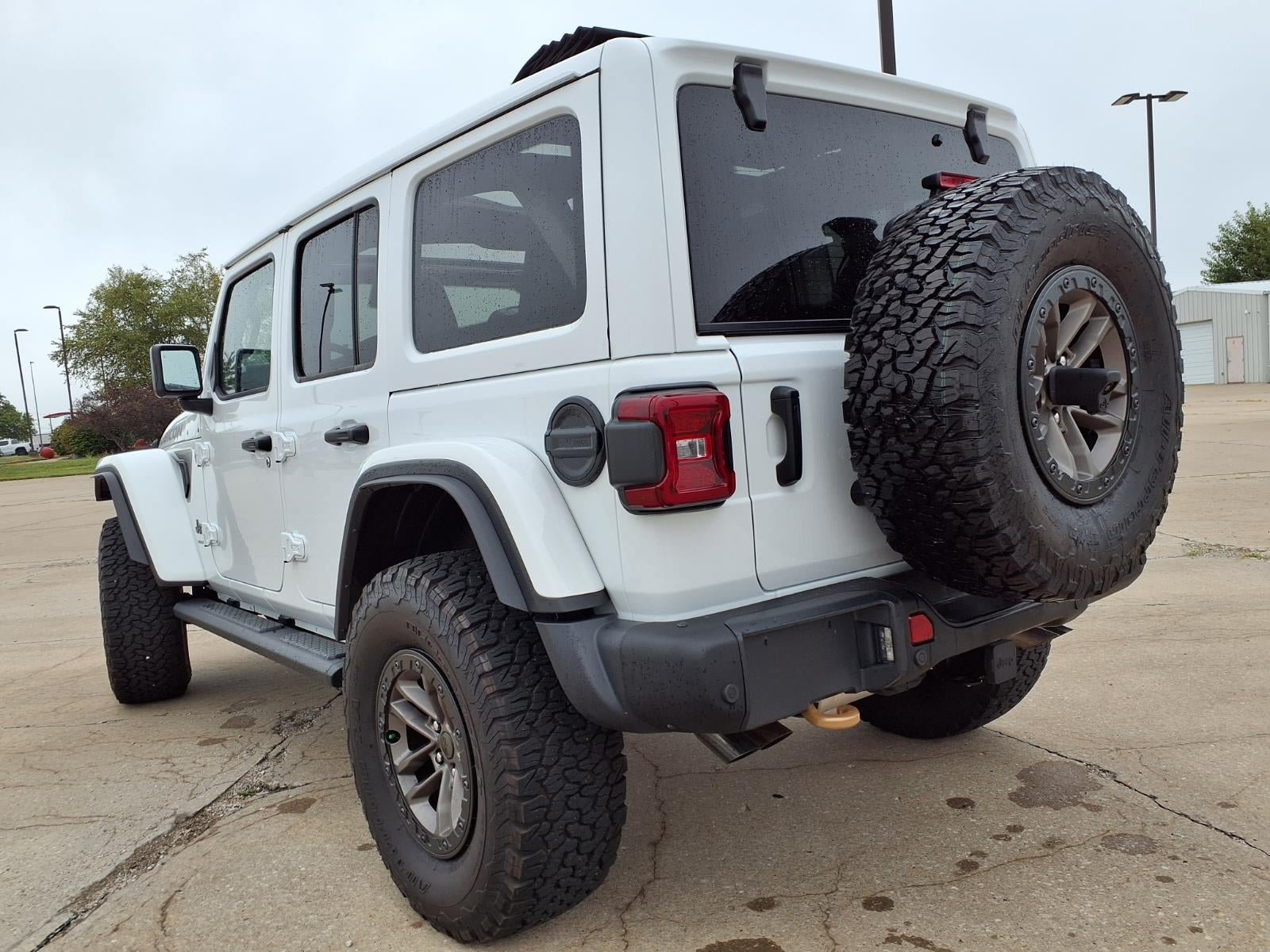 Used 2024 Jeep Wrangler Unlimited Rubicon 392 AWD/4WD image 33