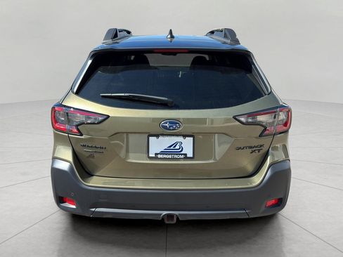 Used 2024 Subaru Outback Onyx Edition XT w/ Tech Package 3 AWD/4WD image 6