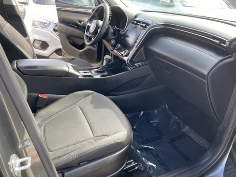 Used 2022 Hyundai Tucson SE AWD/4WD image 19