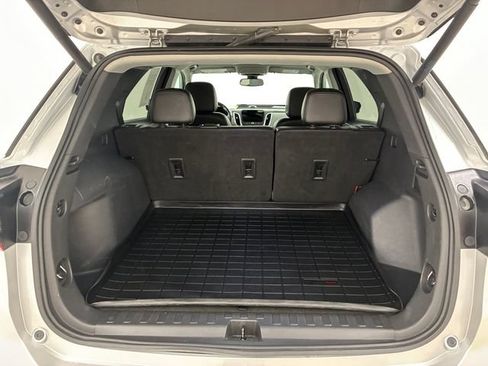 Certified 2021 Chevrolet Equinox Premier AWD/4WD image 17