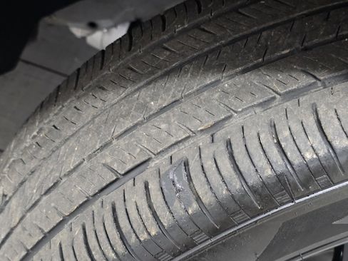 Used 2023 Subaru Impreza 2.0i Sport image 8