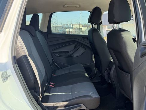 Used 2017 Ford Escape S FWD image 11