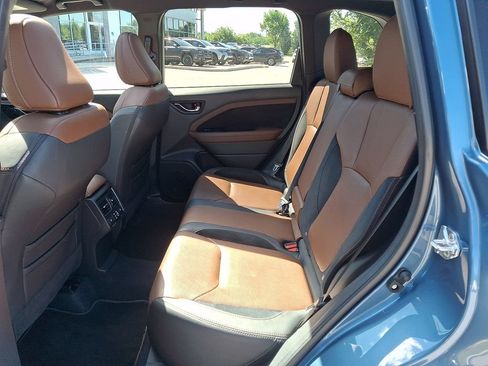 Certified 2025 Subaru Forester Touring AWD/4WD image 11