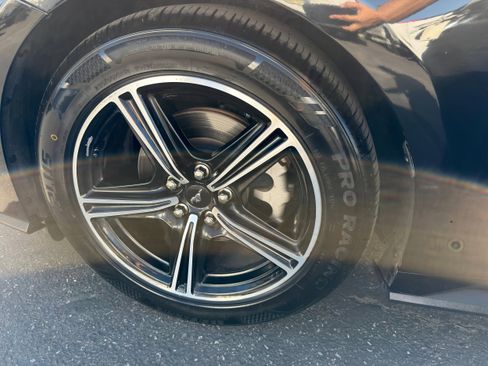 Used 2024 Ford Mustang Coupe image 29