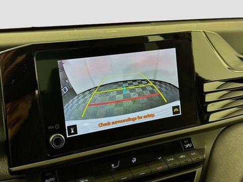 Certified 2025 Toyota Camry LE image 22