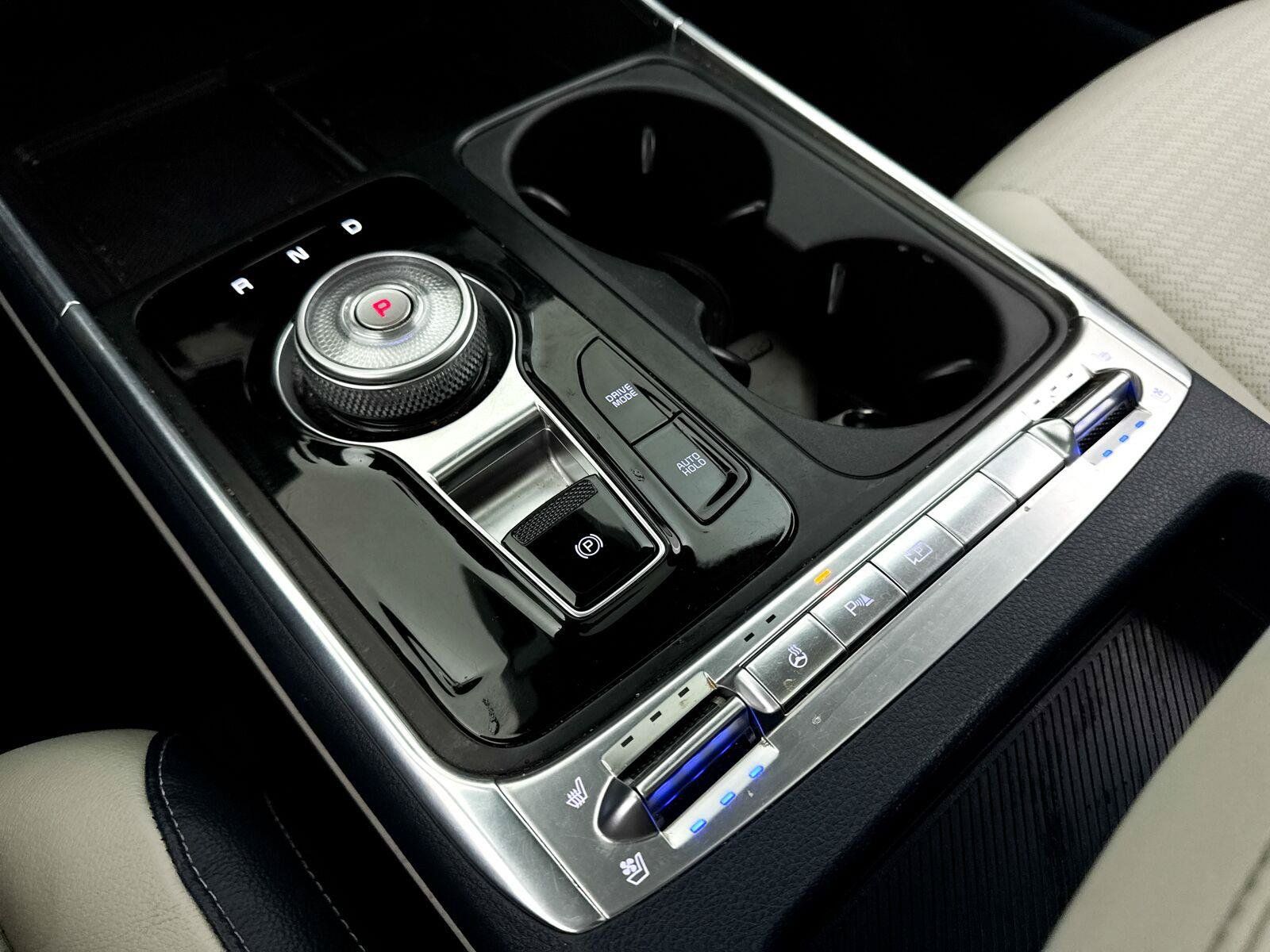 Used 2025 Kia Carnival SX Prestige FWD image 30