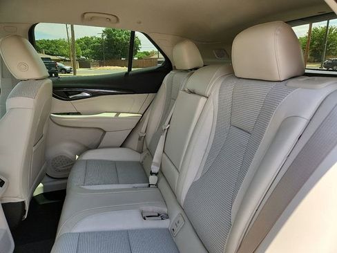 Certified 2023 Buick Envision Preferred FWD image 10