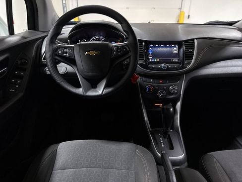 Used 2020 Chevrolet Trax LS w/ Tint and Cruise Package image 11