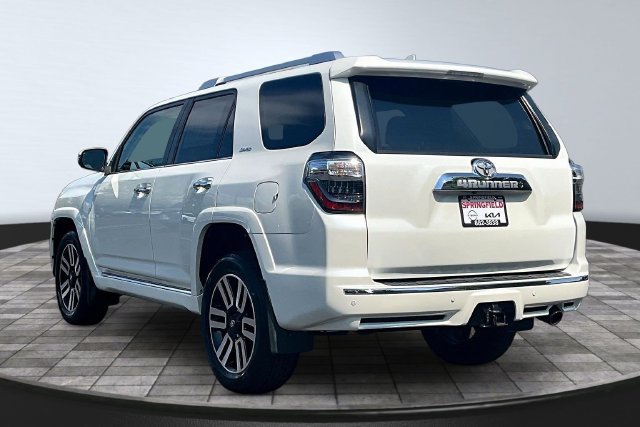 Used 2022 Toyota 4Runner Limited AWD/4WD image 4