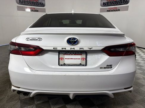 Used 2022 Toyota Camry SE w/ Audio Upgrade Package image 5