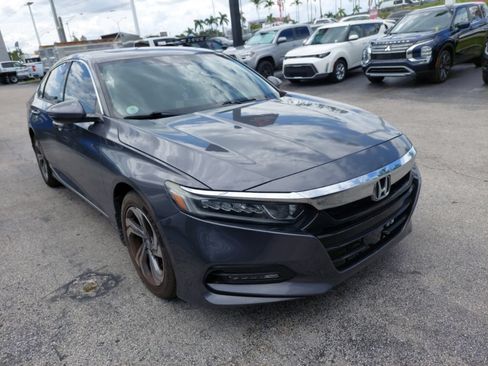 Used 2018 Honda Accord EX-L image 10