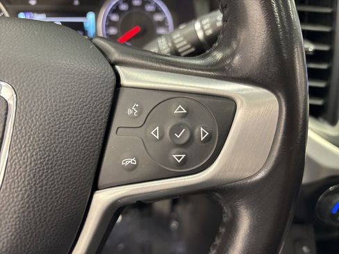 Used 2019 GMC Acadia SLT AWD/4WD image 8