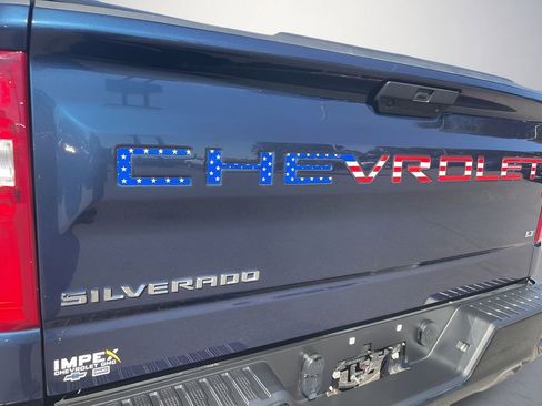 Used 2021 Chevrolet Silverado 1500 LT Trail Boss w/ Bed Protection Package AWD/4WD image 34