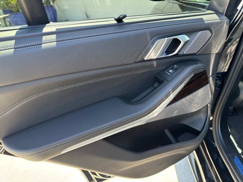 New 2026 BMW X5 xDrive40i w/ Executive Package image 12