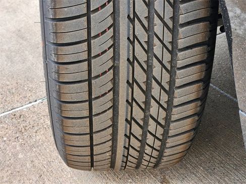 Used 2026 Jaguar F-PACE R-Dynamic S image 8