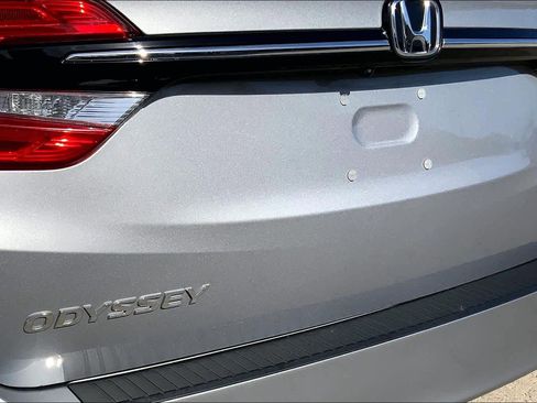 Used 2024 Honda Odyssey EX-L image 28