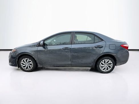 Used 2017 Toyota Corolla LE image 4