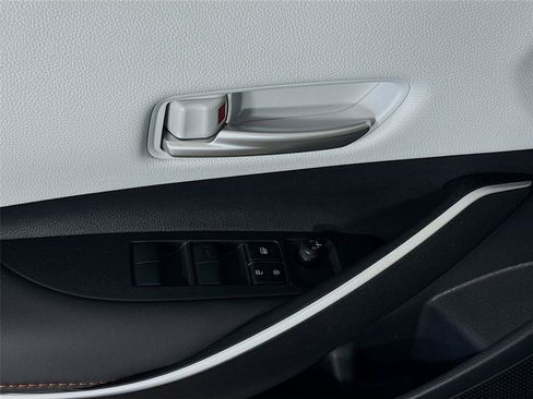 Used 2025 Toyota Corolla FX w/ Convenience Package FWD image 12