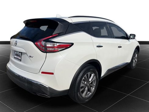 Used 2017 Nissan Murano SV image 5