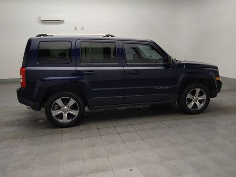 Used 2017 Jeep Patriot High Altitude FWD image 10