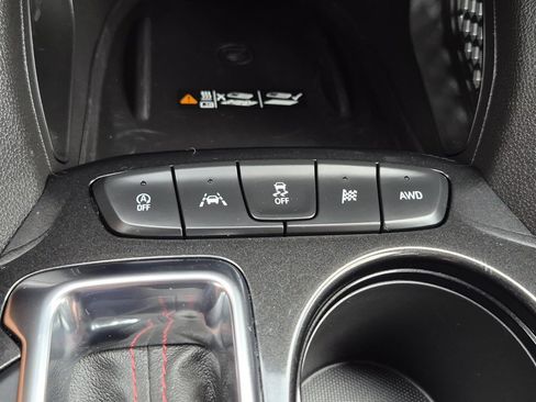 Certified 2025 Chevrolet TrailBlazer RS w/ Convenience Package AWD/4WD image 29
