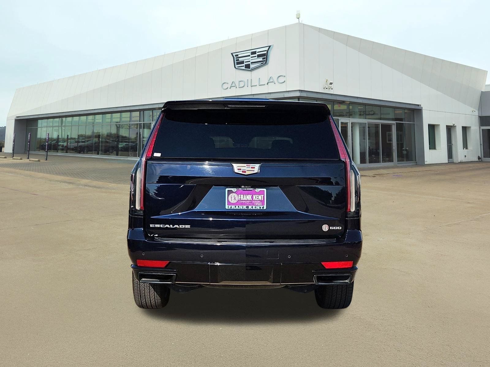 Used 2023 Cadillac Escalade Sport AWD/4WD image 5