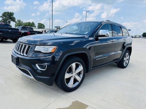 Used 2014 Jeep Grand Cherokee Limited w/ Luxury Group II AWD/4WD image 33