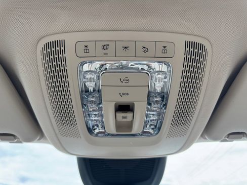 Used 2022 Mercedes-Benz GLE 350 4MATIC image 78