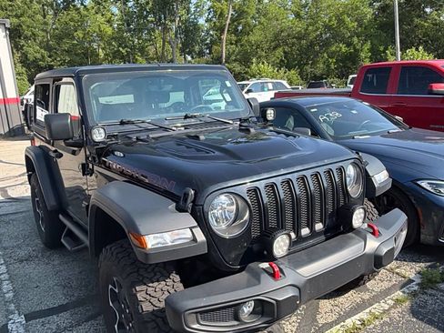 Used 2023 Jeep Wrangler Rubicon w/ Cold Weather Group AWD/4WD image 2