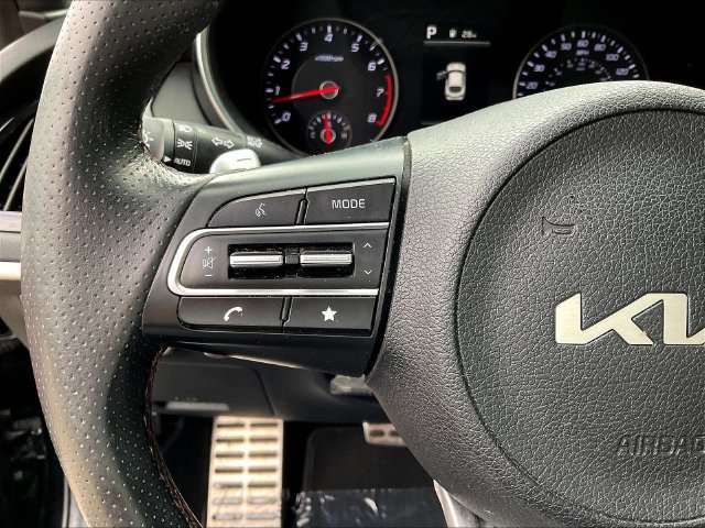 Used 2022 Kia Stinger GT1 w/ Red Interior Color Package AWD/4WD image 13