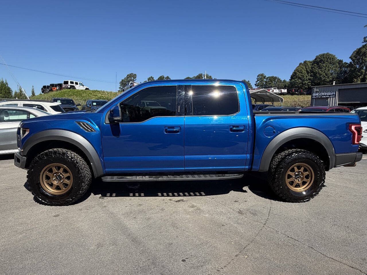 Used 2017 Ford F150 Raptor w/ Equipment Group 802A Luxury AWD/4WD image 7