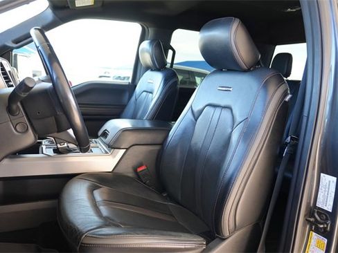 Used 2019 Ford F150 Platinum image 14