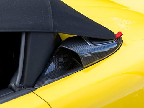 Certified 2025 Porsche 718 Boxster Spyder RS RWD image 23