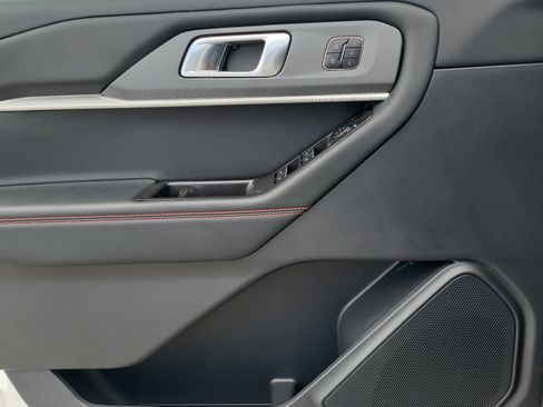 New 2026 Ford Explorer ST AWD/4WD image 29