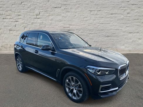 Used 2022 BMW X5 sDrive40i w/ Parking Assistance Package image 7