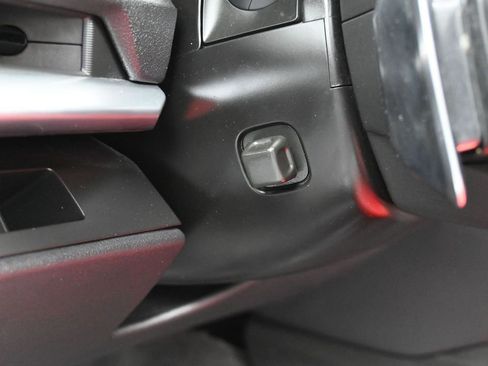 Used 2023 Chevrolet Corvette Stingray Convertible w/ 1LT image 15