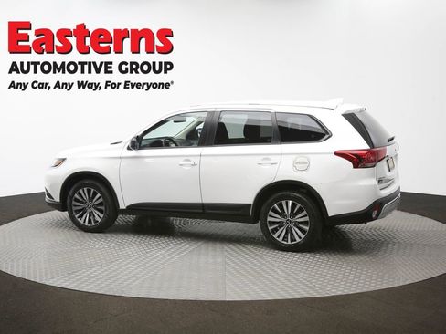 Used 2020 Mitsubishi Outlander ES image 61