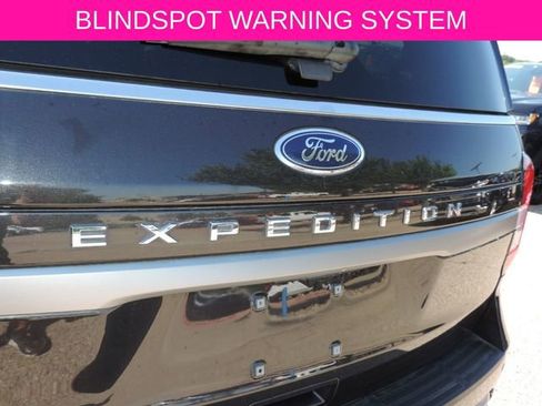 Used 2023 Ford Expedition XLT RWD image 13