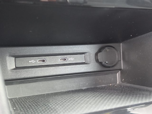 Used 2024 Volkswagen Taos S FWD image 26