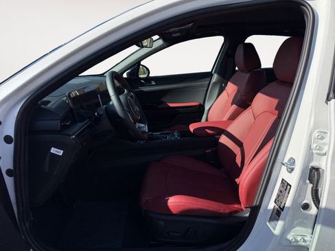 New 2026 Kia K5 GT-Line image 10